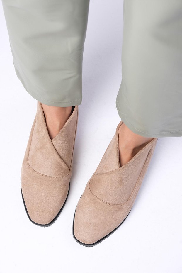 Clarisse Beige Color Stretch Suede High-Top Women's Casual Flat Shoes
