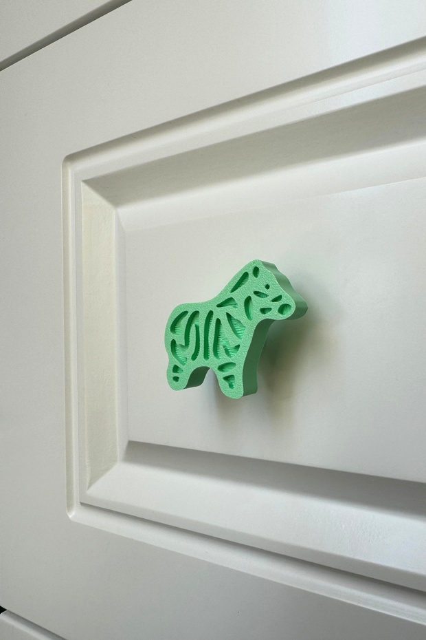 Green Zebra Cabinet Handle - Cute and Durable Furniture Handle for Children's Room, Kitchen and Bathroom D