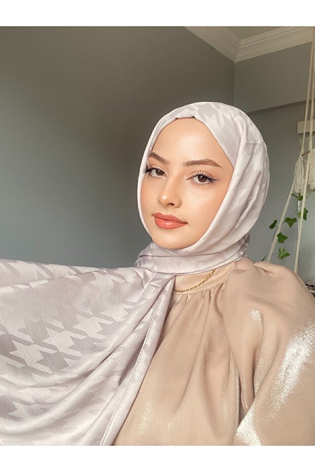 SCRAMBLES PATTERN SILKY JACQUARD SHAL - 1