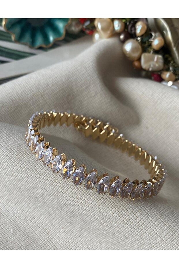 Steel Gold Drop Waterway Flexible Handcuff Bracelet