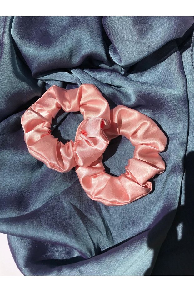 Women's Henna and Engagement Elastic Bagel Powder Pink Satin 10-Piece Scrunchie Hair Tie Set for Wedding