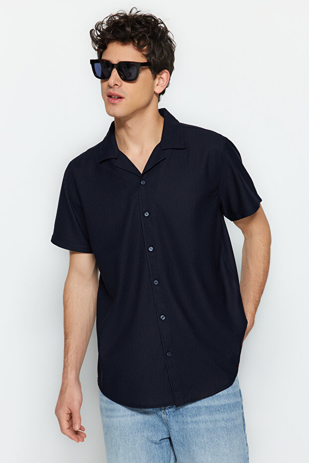 Lacivert Regular Fit Apaş Yaka Yazlık Gömlek TMNSS23GO00105 - 1