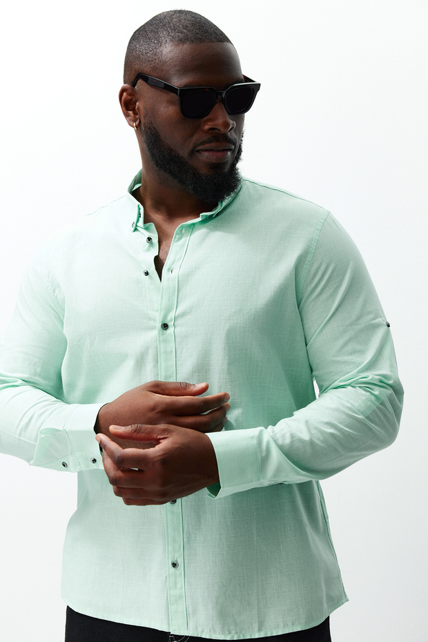 Yeşil Regular Fit Rahat Düğmeli Yaka Basic Büyük Beden Gömlek TMNSS23GO00094 - 2