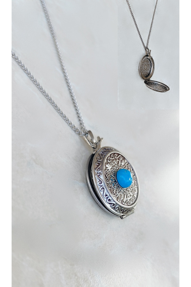 Medalion Pendant with Stainless Steel Cover