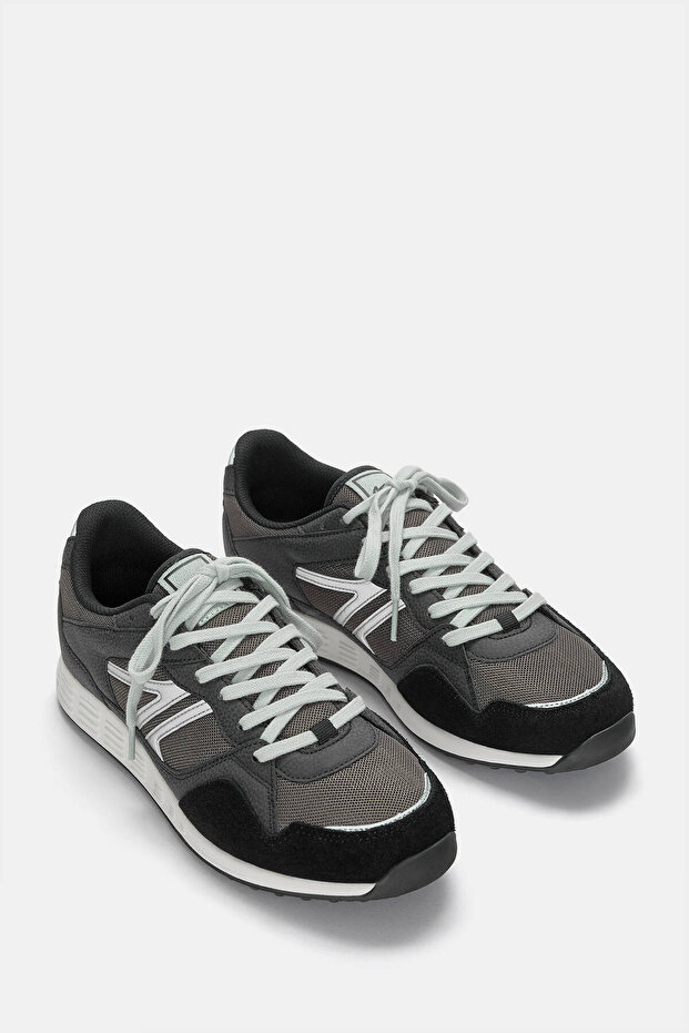 Çok parçalı spor ayakkabı - 4