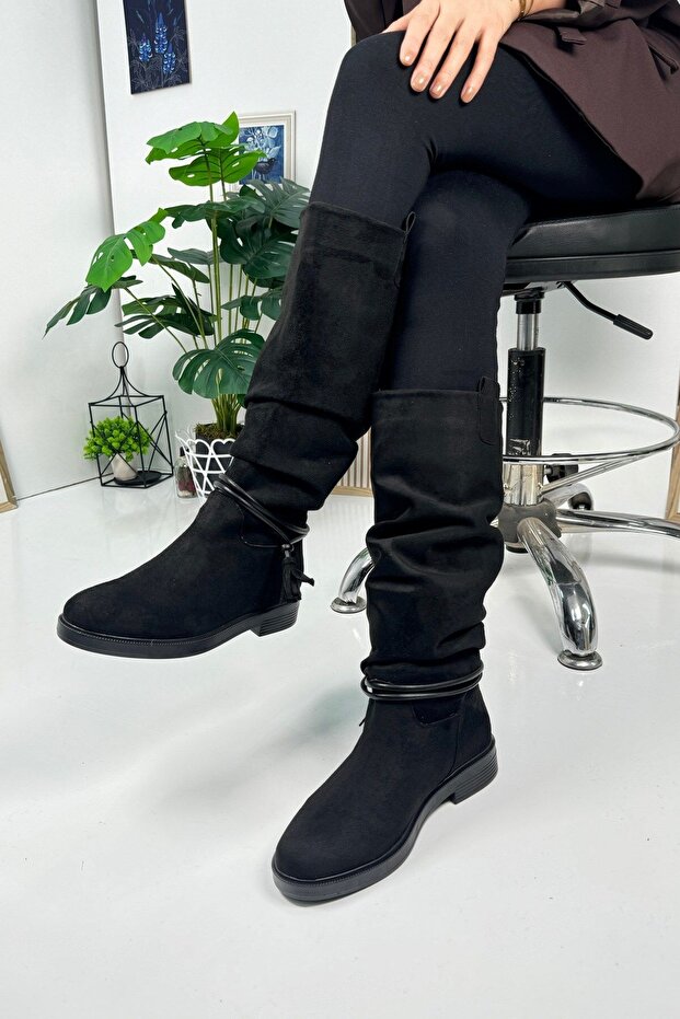 Daily Women's Below the Knee Black Suede Boots with Bellows, Low Heel, Serrated Sole, Fur Lining 1045