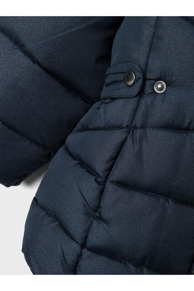 Třpytivá bunda - 4