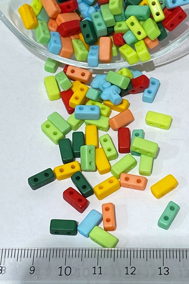 Rectangular Plastic Beads 20 Gr - 2