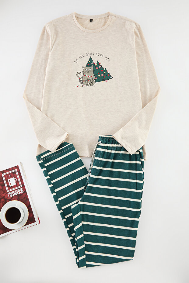 Erkek Bej Çizgili Regular Fit Couple Yılbaşı Örme Pijama Takımı TMNAW25PT00045 - 8