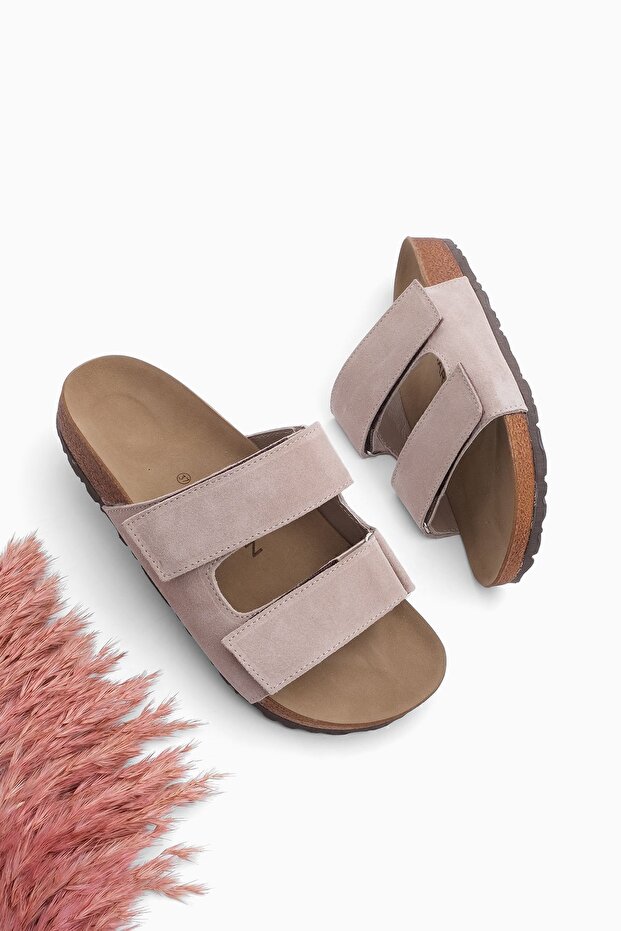 Damen Hausschuhe mit doppeltem Riemen und Klettverschluss und Eva-Sohle Mester Beige Wildleder - 1