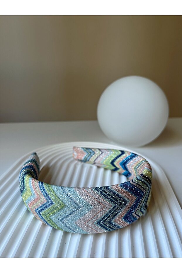 İthal Marka Zigzag Desenli Taç - 1