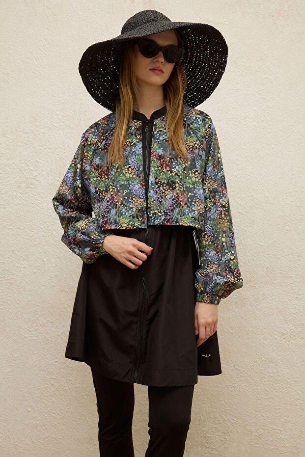 3 részes Saw Shear fürdőruha szett széldzsekivel - apró virág - 4