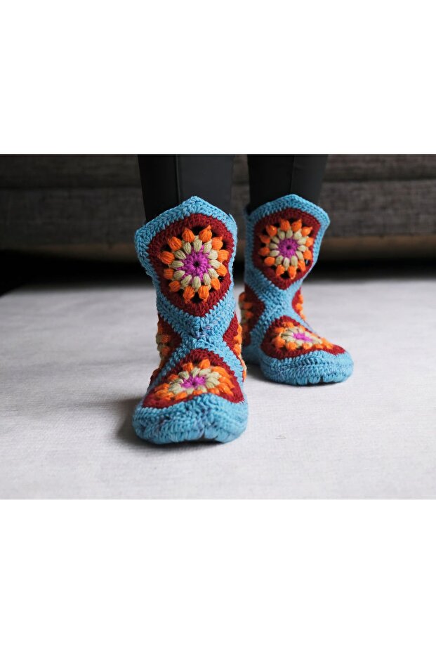 Motif Detaylı El Örgüsü Ev Botu , Çorap - 1