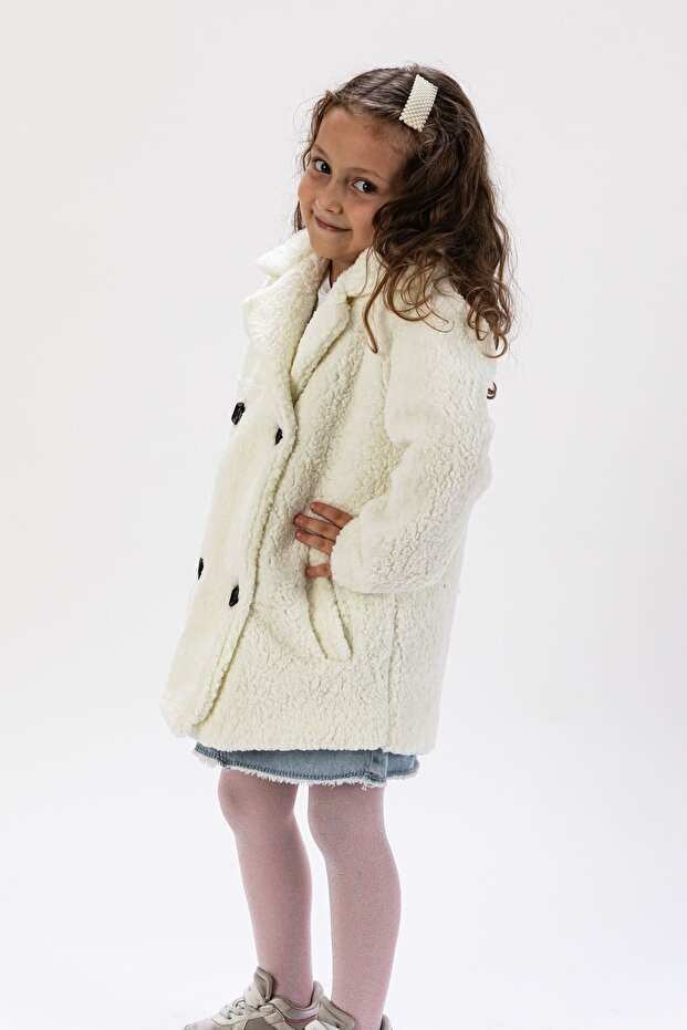 Devojčin plišani kaput - 3