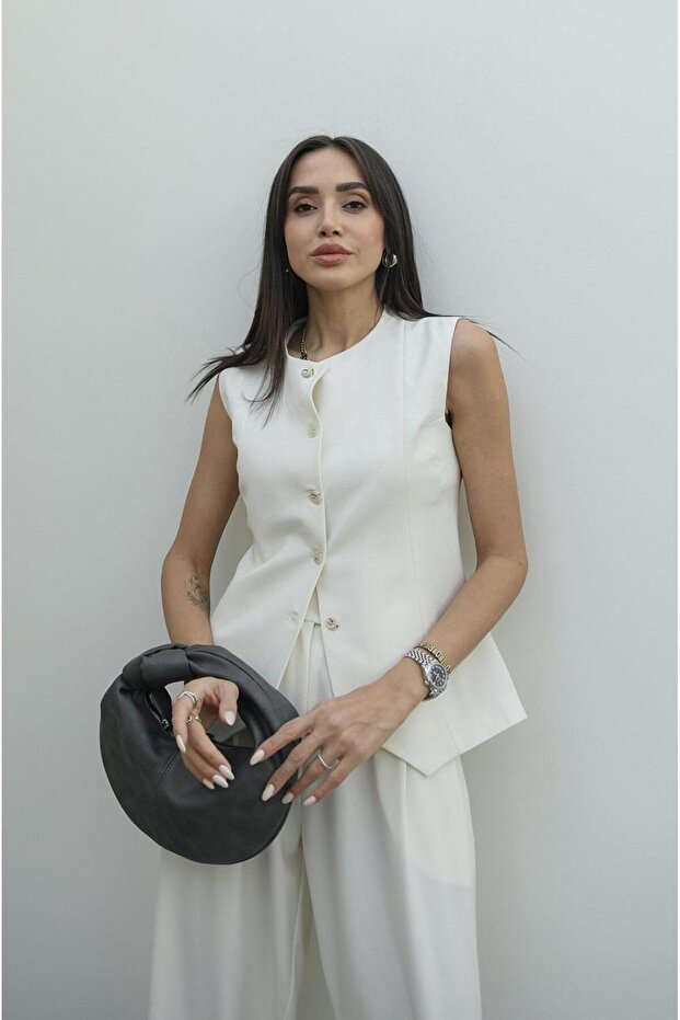 Ecru Carine Vest