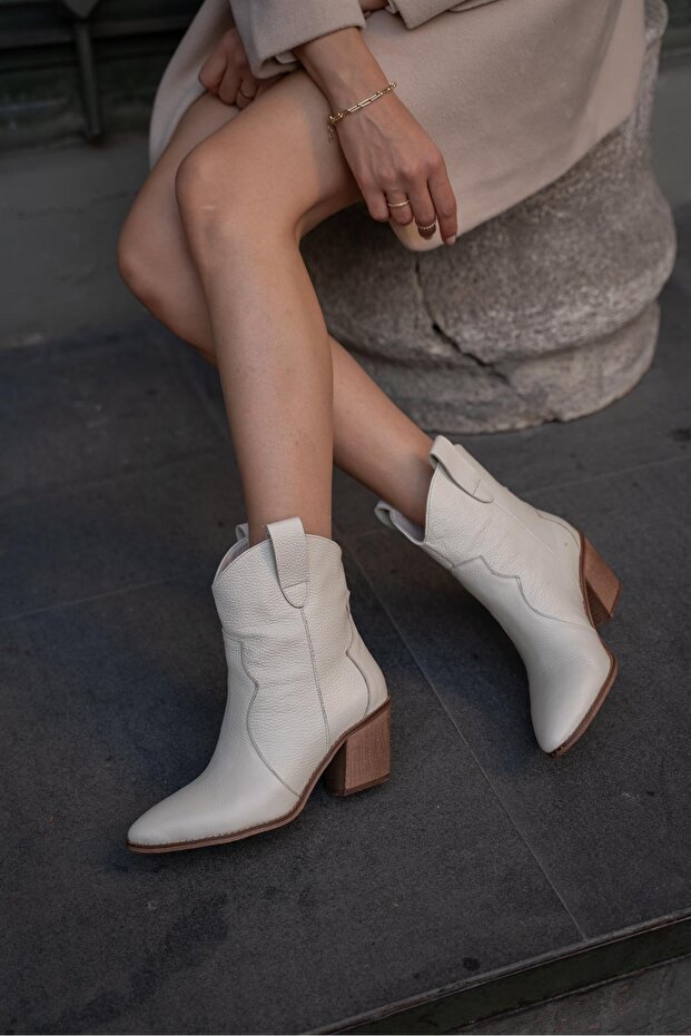 Beige Women's Real Leather Embroidered and Heeled Cowboy Boots