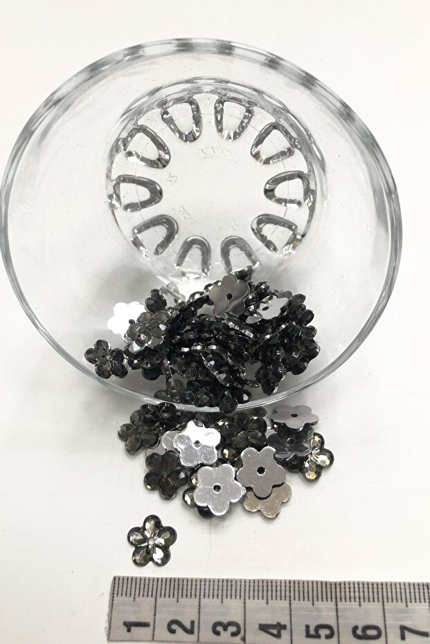Smoked Daisy Plastic Planting Stone 20 gr