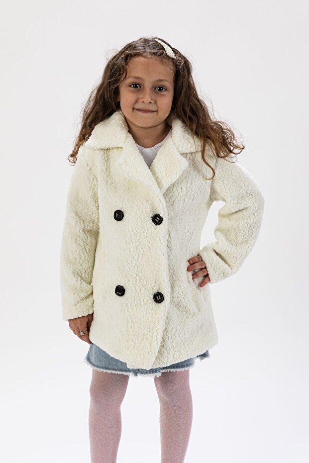 Devojčin plišani kaput - 2