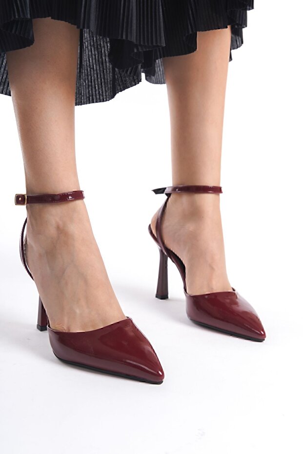 Női bordó pántos sarkú cipő - 3