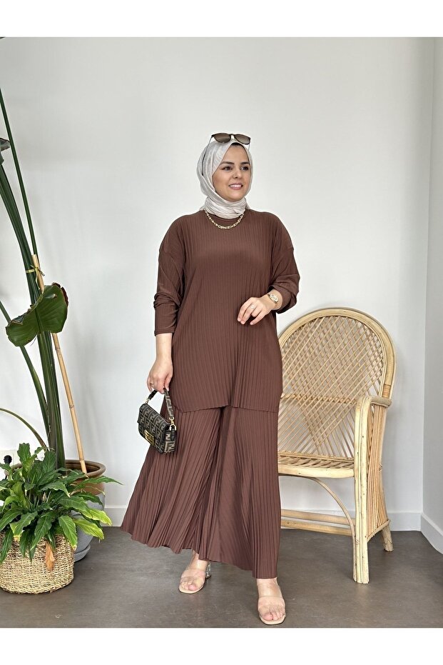 Wonderful Full Pleated Wide Leg Trousers and Tunic Sandy Set