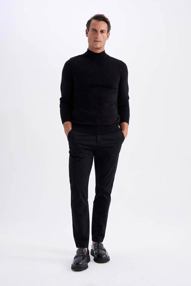 Men's Black Sweater - Model R1127Az/Bk27