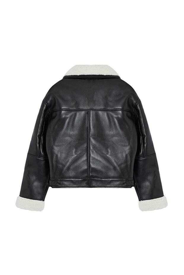 Siyah Oversize Kalıp Peluş Detaylı Suni Deri Biker Ceket Mont TWOAW25MO00001 - 11
