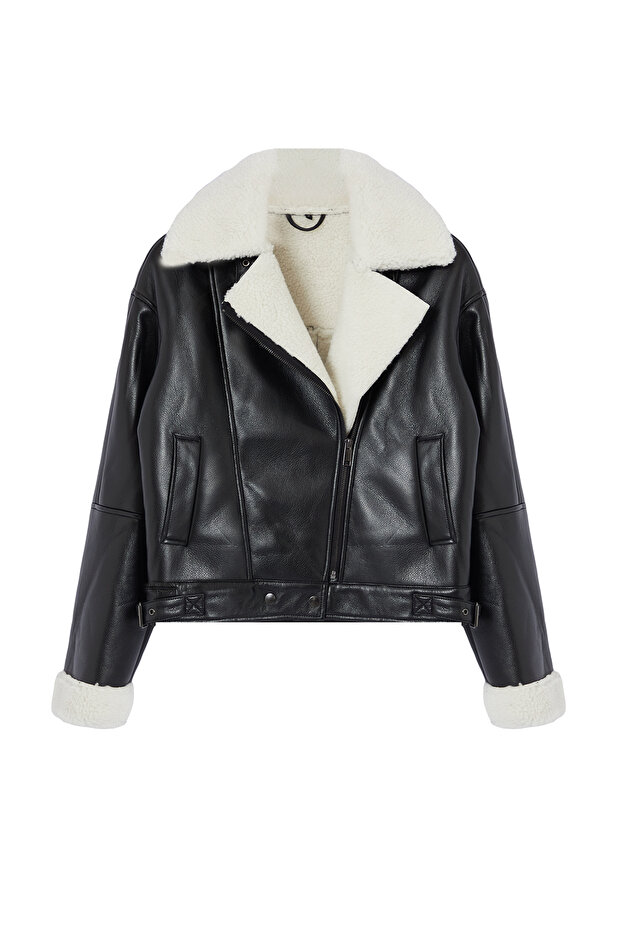 Siyah Oversize Kalıp Peluş Detaylı Suni Deri Biker Ceket Mont TWOAW25MO00001 - 10