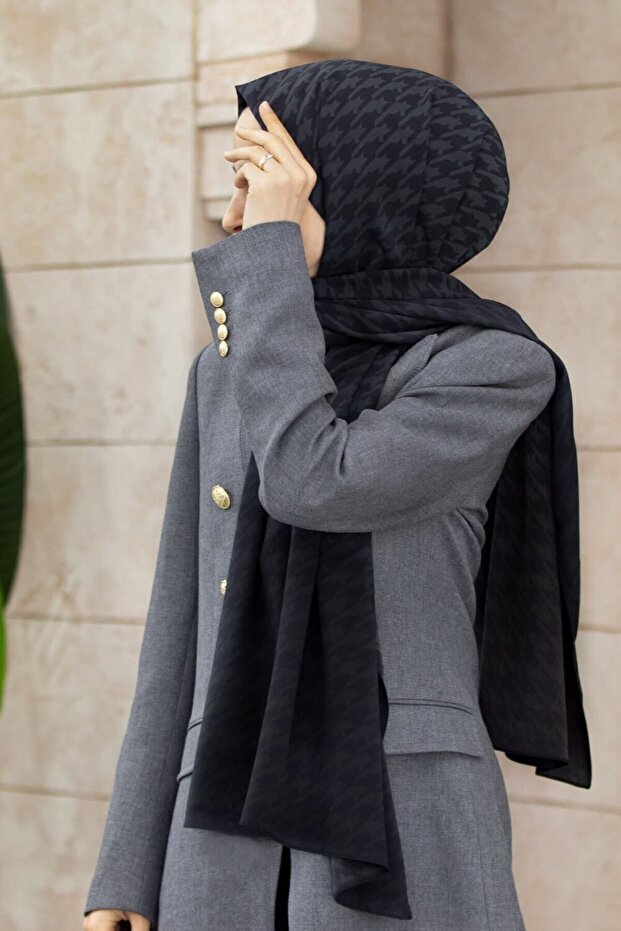 Women's Luxury Medina Silk Shawl Smoked