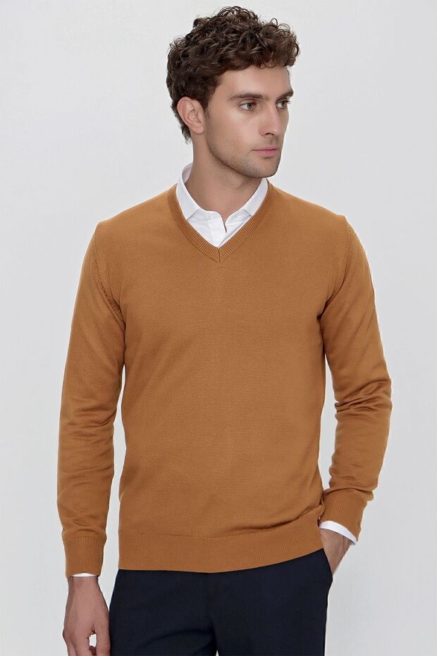 Erkek Taba Basic Dynamic Fit Rahat Kesim V Yaka Triko Kazak - 3