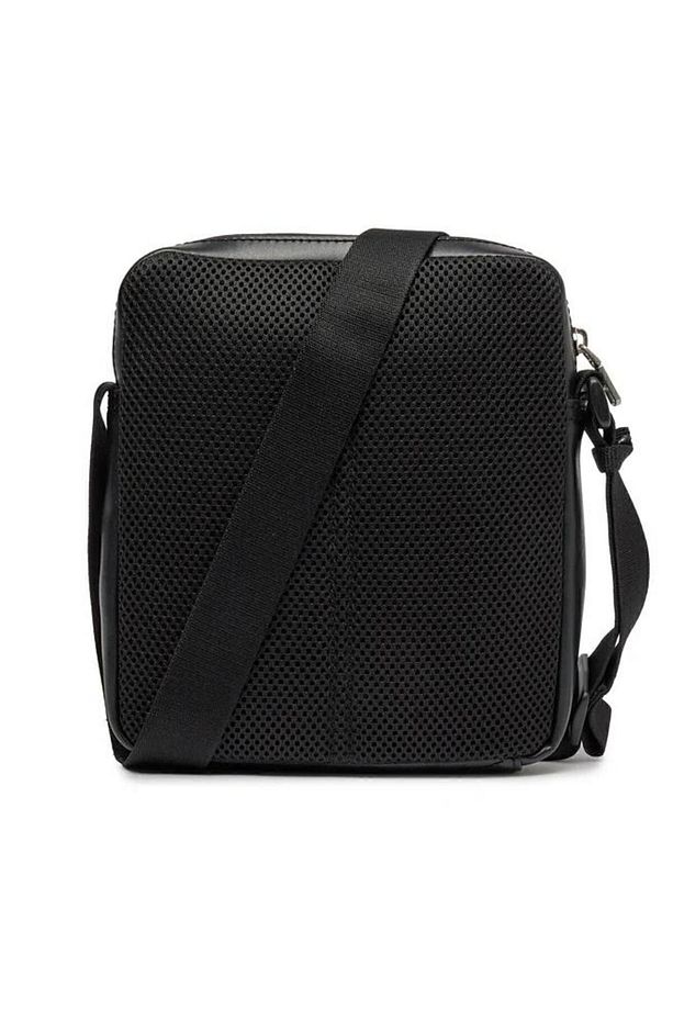 MONOGRAM SOFT REPORTER 18 AOP - 2