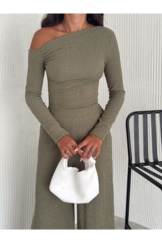 Women's Off-Shoulder Draped Detail Crinkle Blouse Pants Set