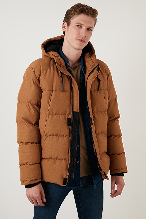 Zippered Pocket Slim Fit Hooded Puffer Coat Men's Coat 5711050