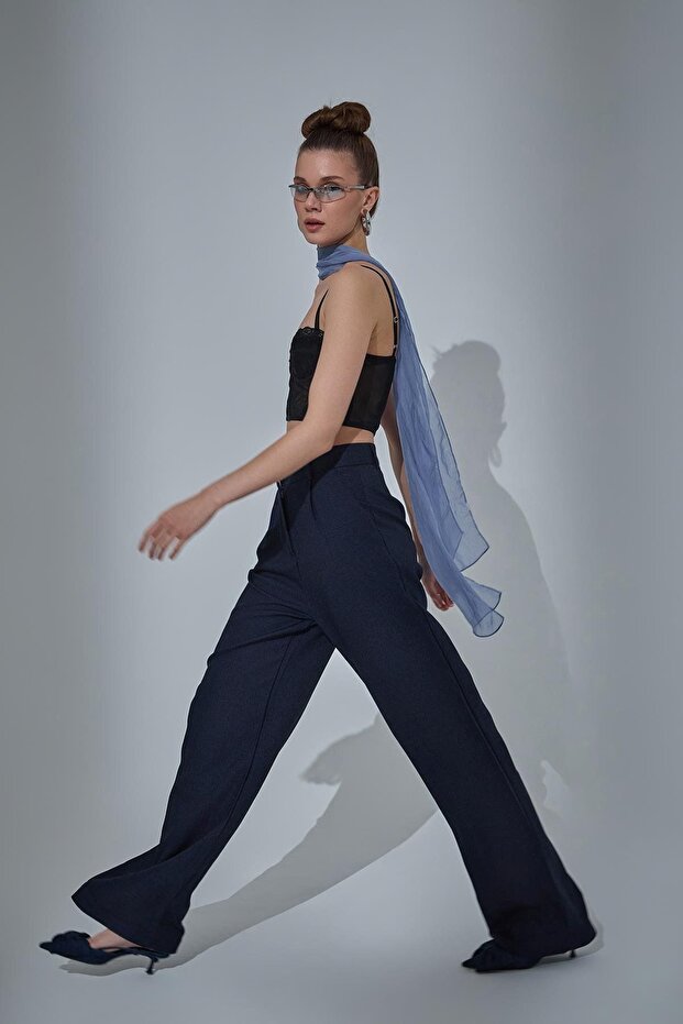 Dantelli Korse Top - 1