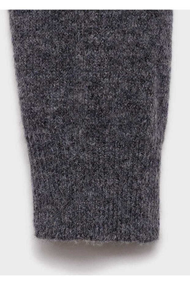 Strickpullover mit Rundhalsausschnitt - 8