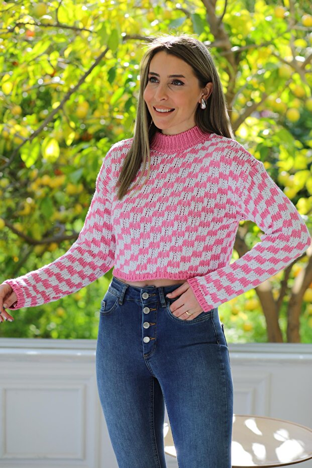 Pink Fisriyta Checkered Sweater - 1