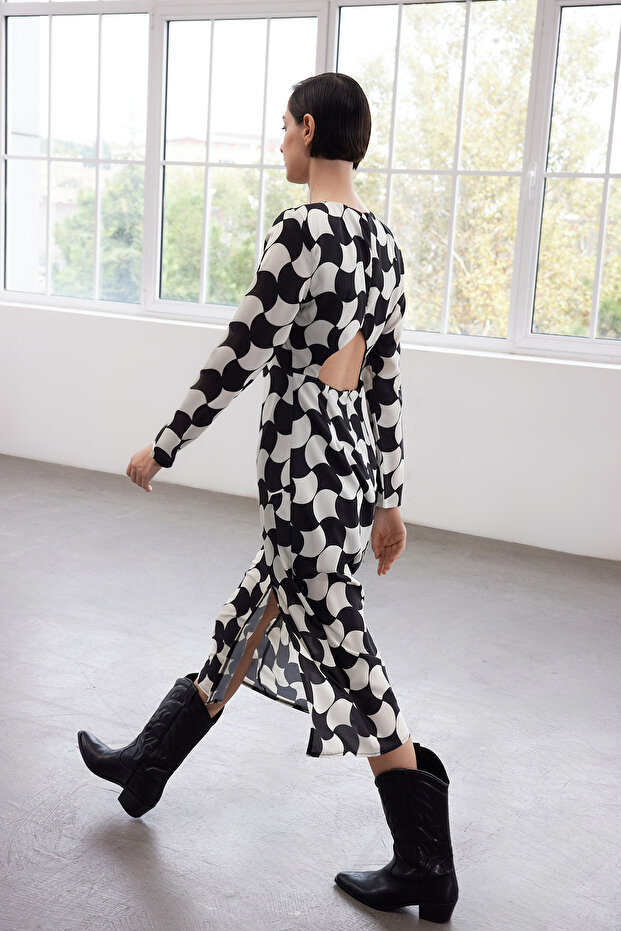 Limited Edition Siyah Geometrik Desenli Düz Kesim Midi Dokuma Elbise TWOAW25EL00290 - 3