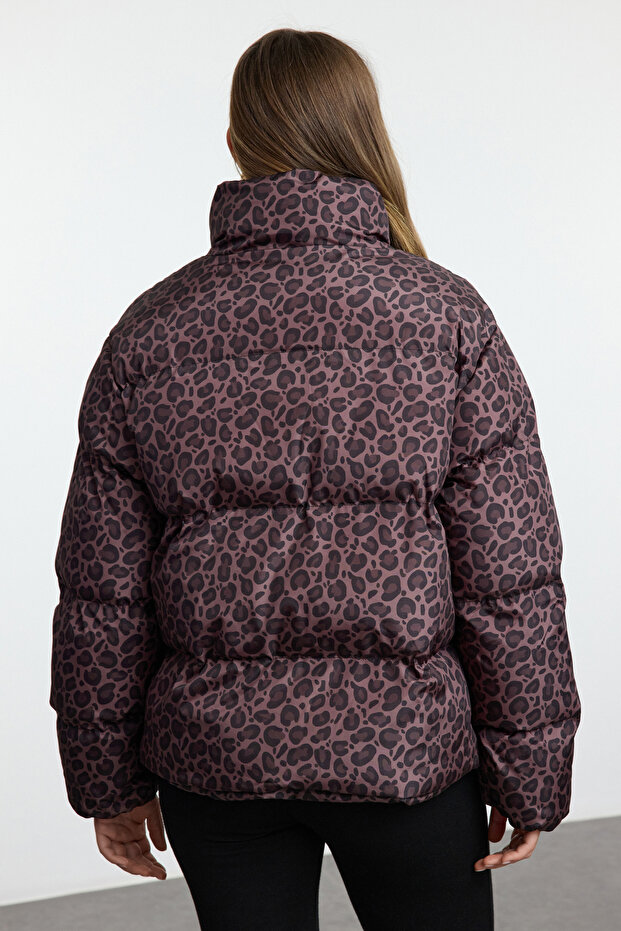 Çok Renkli Kahverengi Leopar Desenli Oversize Kalıp Şişme Mont TWOAW25MO00222 - 5