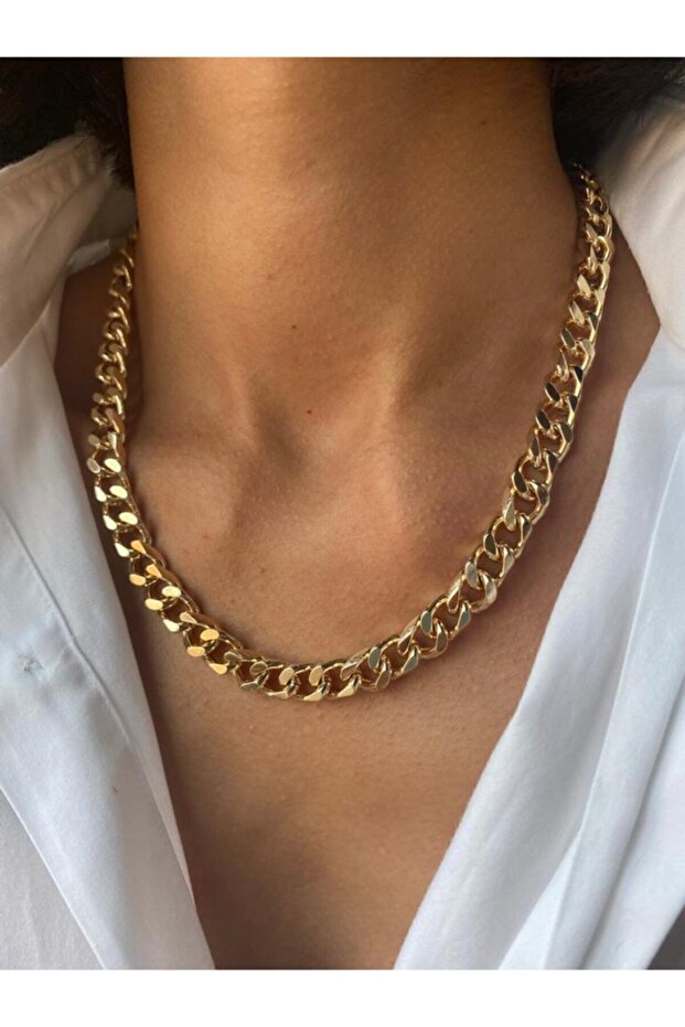 قلادة سلسلة سميكة ذات قصة حلاقة عميقة - 1
