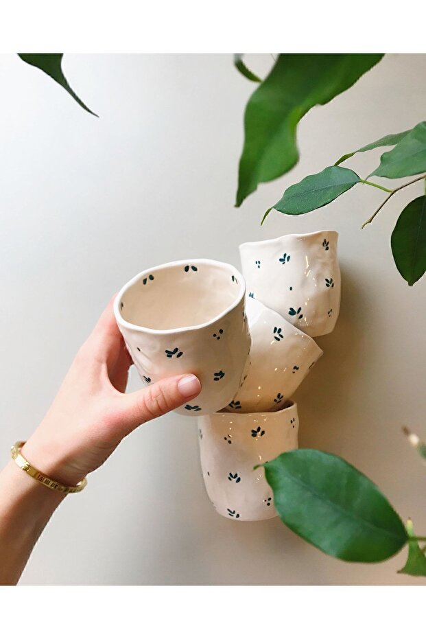 كوب مج مصنوع يدويًا من السيراميك بنمط أوراق الشجر - 1