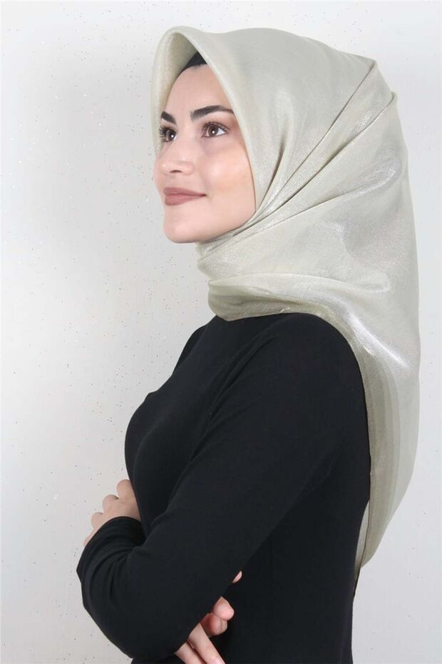 3009-47 نموذج العنبر بريق وشاح بيج رملي