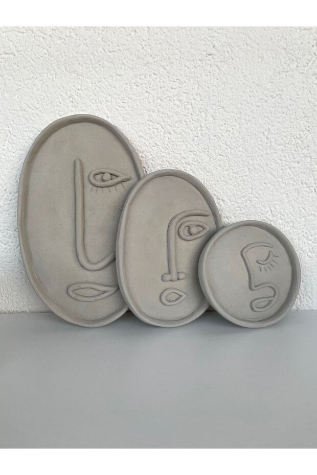 Gray Abstract Faces Decorative Plate Set