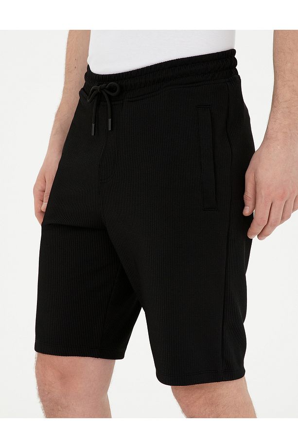 Siyah Regular Fit Örme Şort 50285211-VR046 - 6