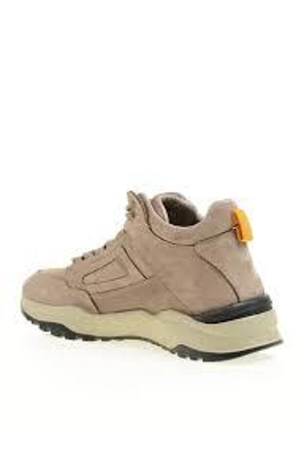 15761N Mr Sneaker Bot - 2