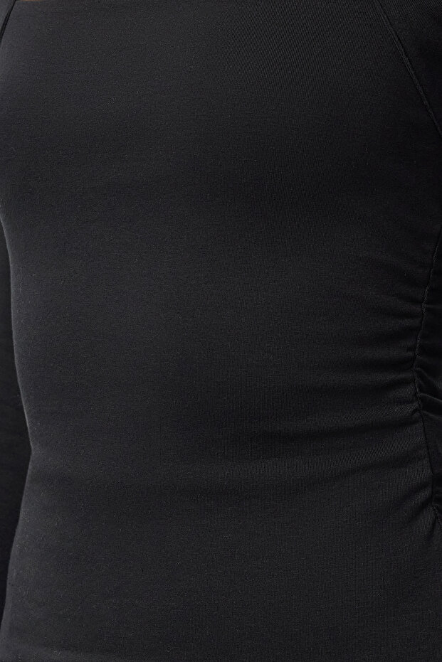 Siyah Kare Yaka Büzgü/Drape Detaylı Fitted/Vücuda Oturan Örme Bluz TWOAW25BZ00194 - 3