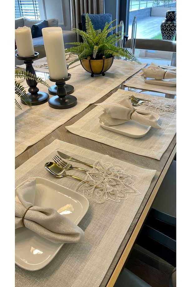 Linen Fransız Dantelli Gold Simli Ekru Amerikan Servis 2’li - 4