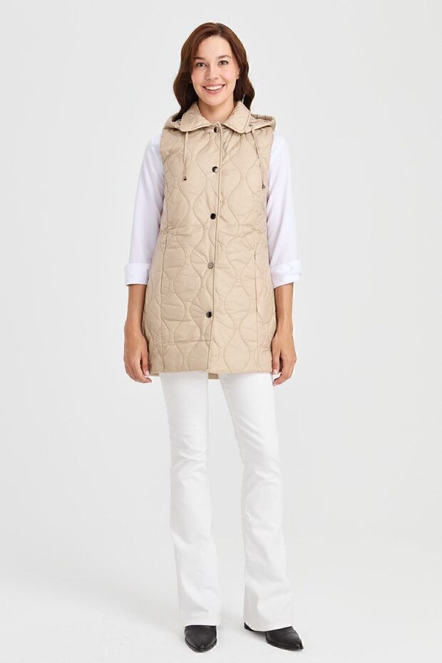 Women's Hooded Quilted Vest Beige