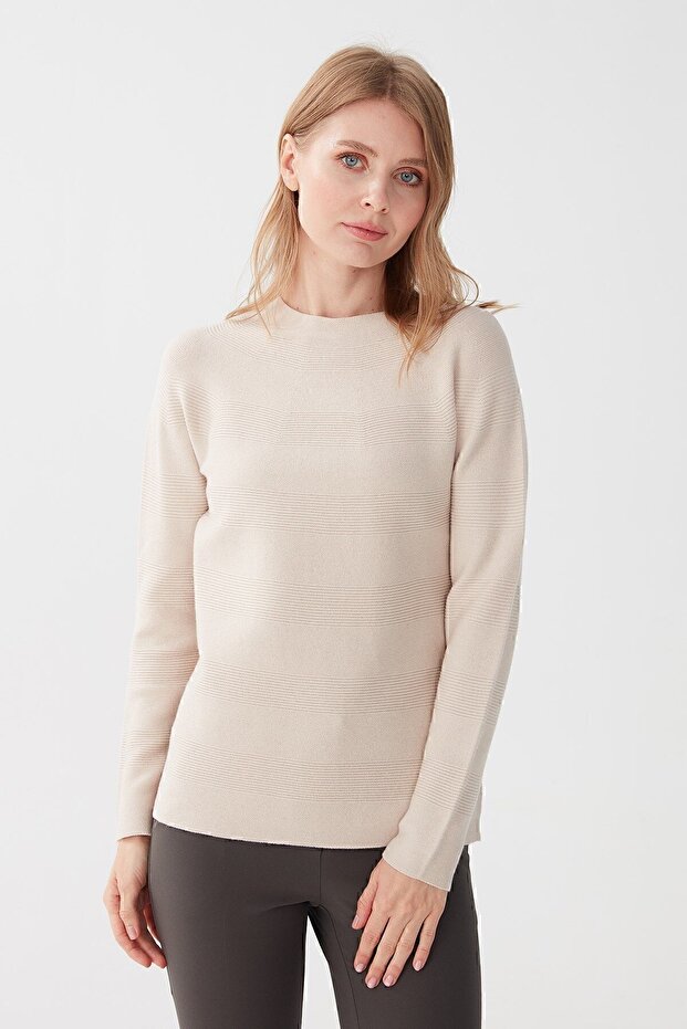 Women's Seamless Knitted Sweater 02421280 Beige
