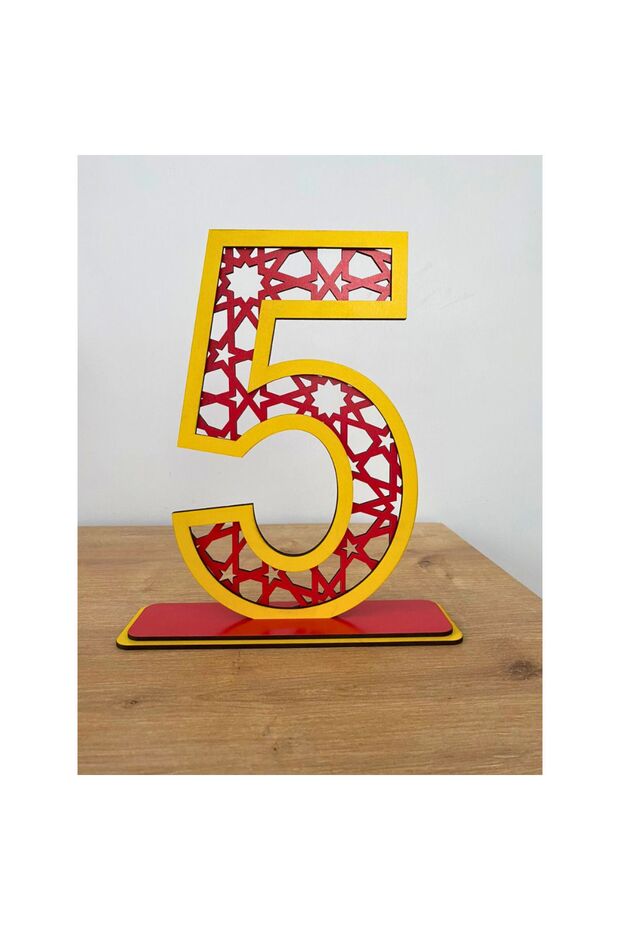 5 Years Old Birthday Table Decor (Galatasaray Themed Yellow-Red)