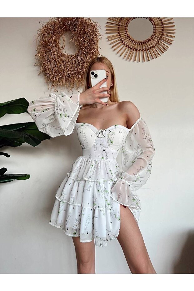 Minimal Floral Pattern Chiffon Dress