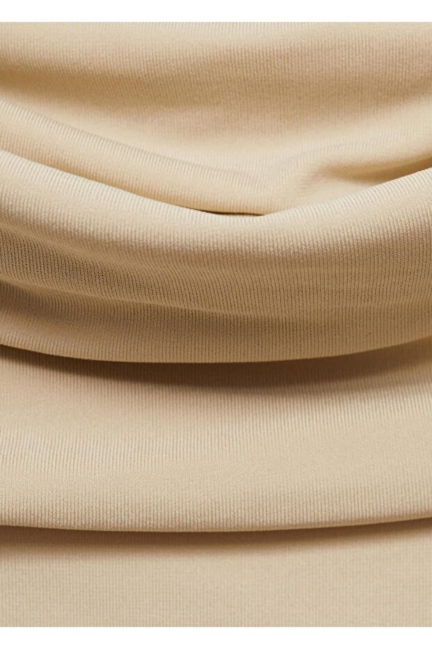 Omuzları Açık Tişört - 7